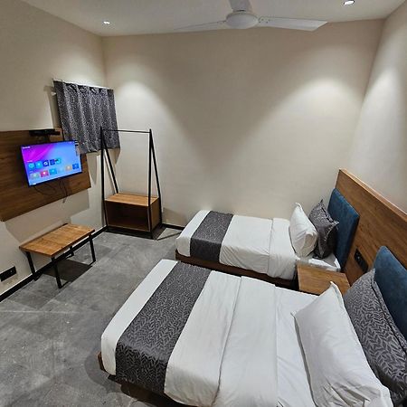 Hotel Nova Palm 拉杰果德 外观 照片