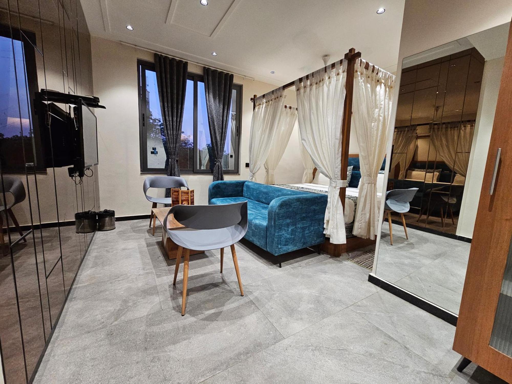 Hotel Nova Palm 拉杰果德 外观 照片